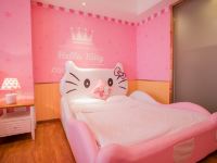 微香屋主题公寓(广州汉溪长隆地铁站店) - 甜心Kitty双床房
