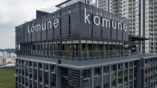 Komune Living