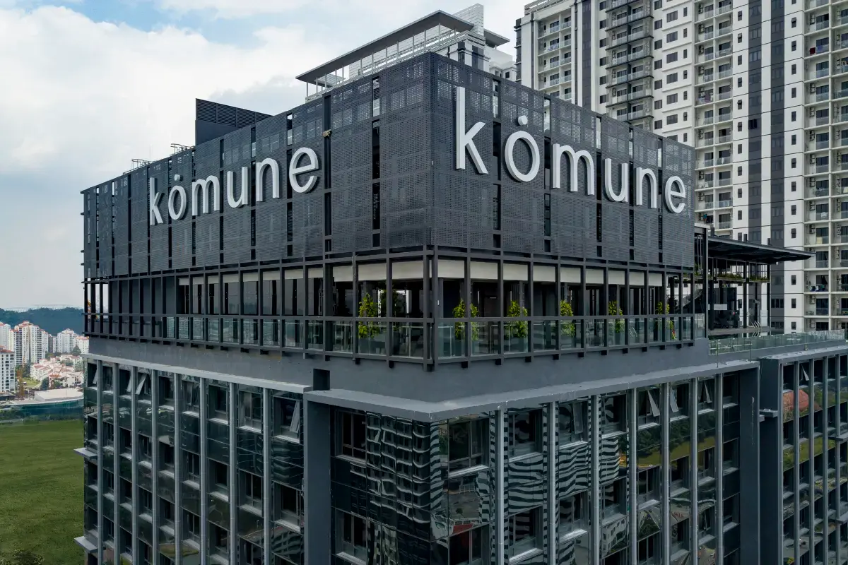 Komune Living