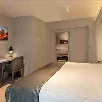 Smart Hotel Rooms