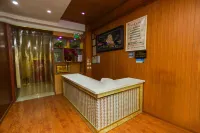 OYO 푸양 렌샹 호텔 푸양 호텔