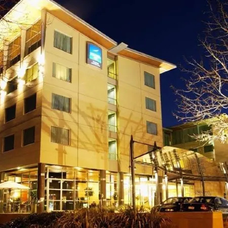 Novotel Tainui Hamilton Отели в г. Гамильтон