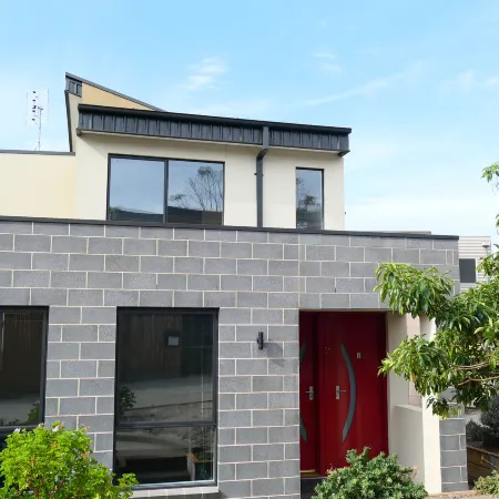 Apollo Bay Seal Apartments