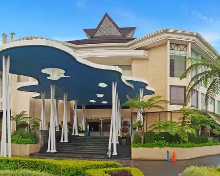 Mikie Holiday Resort & Hotel Hoteles en Berastagi