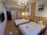 椰子海景花园露台公寓(北海海底世界店) - 豪华海景三室套房