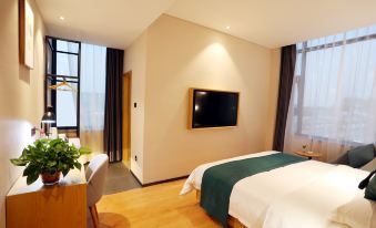 GreenTree Inn Express Hotel