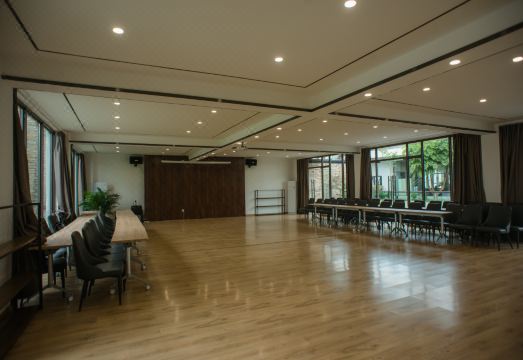 Guanghan Shuilinglong Lakeside Resort Hotel (Yijiaheba Scenic Area) Hotel Overview