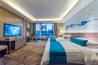 Lvbao Yinhe Hotel Hotels in Mengzi