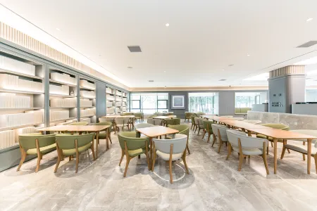 JI Hotel (Nantong Haohe Scenic Area) Отели рядом с достопримечательностью «Jiangsu College of Engineering and Technology»