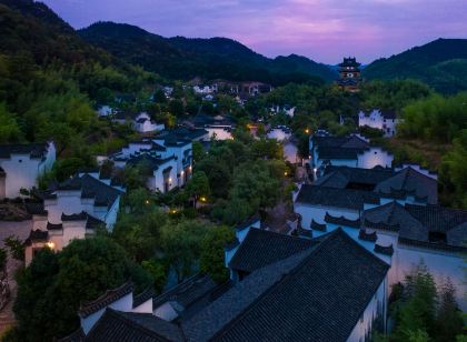 Wuyi Jingyuan Die Lai Wangjing Hot Spring Hotel