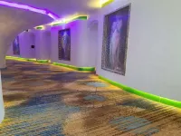 Szhelia Theme Hotel