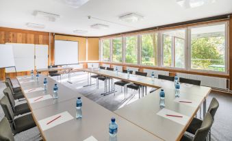 Hotel Lindenhof by Crossworld AG