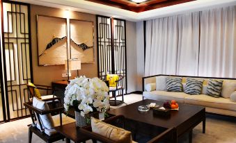 Nanhu Bailuyuan Hotel