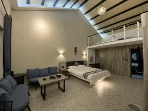 蟬意民楓民宿（中山崖口店）