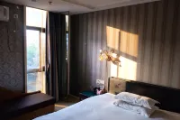 Nantong White-collar INN