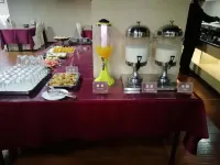 Dynasty Hotel - servizio colazione
