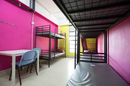 YHA Bradbury Jockey Club Tai Mei Tuk Youth Hostel (Tai Po)