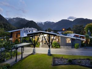 Scenic Hotel Franz Josef Glacier