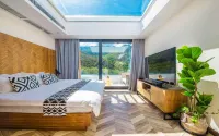 Guanyue Hotel Hotels near Renshen Guoping