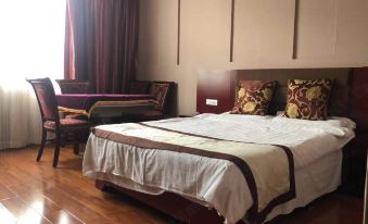 Guangshan Shengshi Hotel