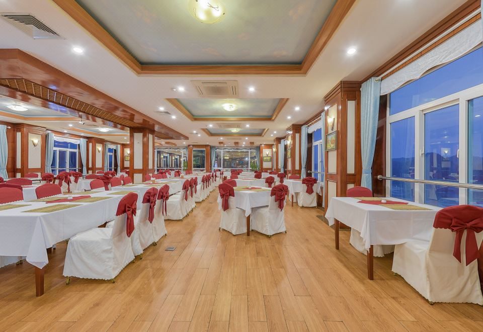 4. 시 펄 캣 바 ..