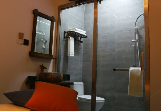 Lucky Yard Guesthouse