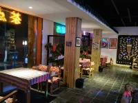 Qufu International Youth Hostel - Quầy bar