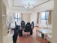 广州蔷薇国际酒店式公寓 - 豪华观景棋牌房