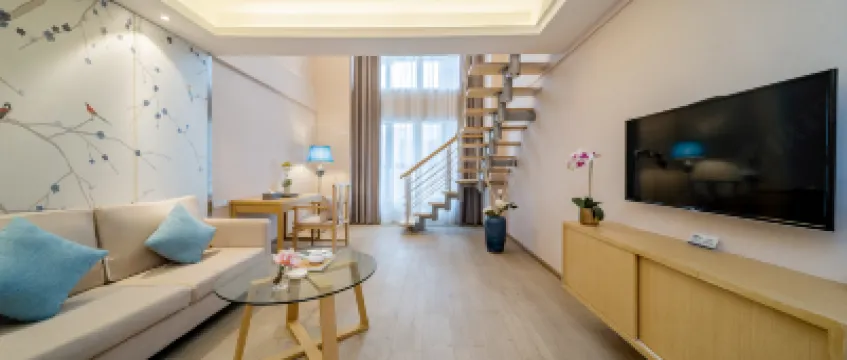 Cloud & Leisure Hotel (Guiyang Guanshanhu International Conference & Exhibition Center Branch) Hotel di 