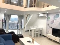 万隆国际公寓(广州香雪地铁站店) - 复式家庭套房