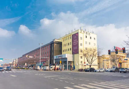 JI Hotel (Shanghai University Tacheng Road) Отели рядом с достопримечательностью «Shanghai Open University Jiading Branch»