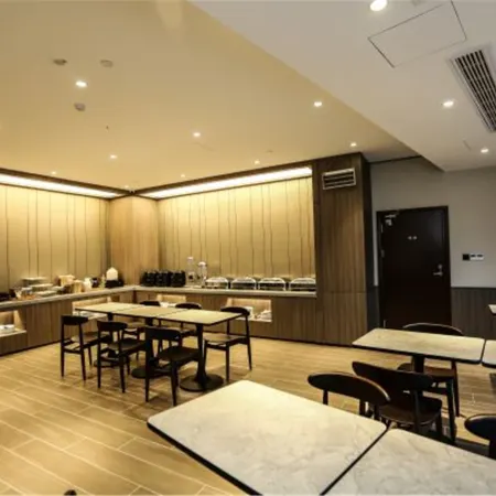 HanTing Hotel (Jieshou Railway Station)