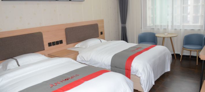 Junyi Chain Hotel (Xi County Xiaoxitian) Hoteles en Xixian