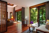 Avani Ao Nang Cliff Krabi Resort Hotels in Krabi