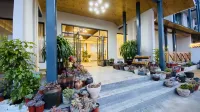 Yunyin Shanju Hostel