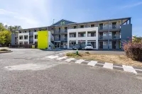 B&B Hotel Tours Sud Joué-lès-Tours Hotels in Saint-Genouph