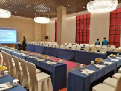 Yuhuan Grand Hotel Hotels in Yuhuan