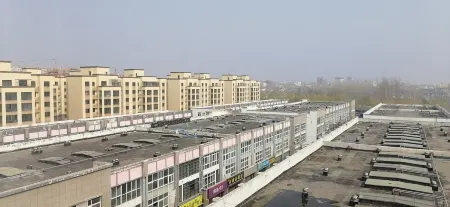 Baroque Hotel(Lanmei store) Отели рядом со станцией Lankao Railway Station