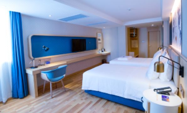 Kyriad Marvelous Hotel ShantouHigh-Speed RailwayStation