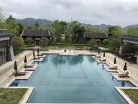 兴义明镜国际酒店 - 室外游泳池