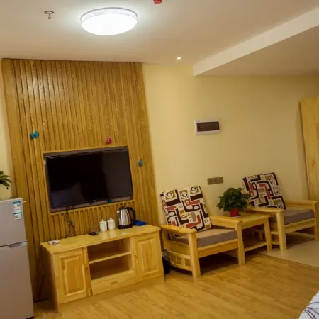 Yuanmou Ancient Holiday Hotel