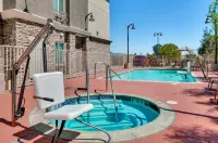 Holiday Inn Express & Suites Banning