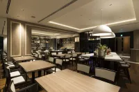 Premier Hotel Cabin President Osaka