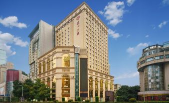 Jianguo Puyin Hotel (Chengdu Taikoo Li)