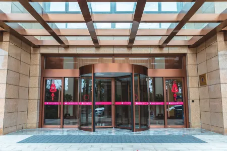 Rui'an Excemon Sunshine Youyue Hotel Отели рядом с достопримечательностью «Caocun Port»