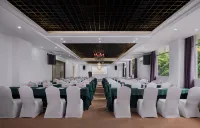 Vienna 3 Best Hotel (Suixi Quanfeng Plaza Zhongshan Road Branch) - Parkplatz