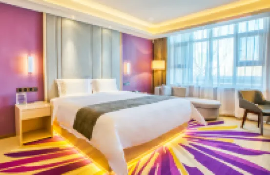 Lavande Hotel (Wulanhot Wuyi Square) Hotels in Ulanhot Railway Station