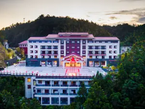 Lingyun Hotel