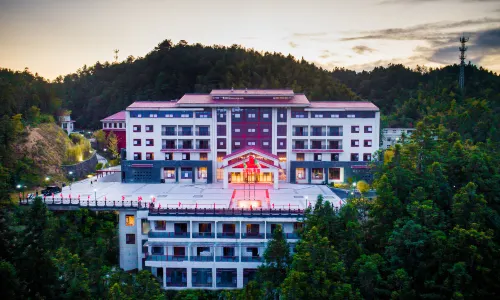 Lingyun Hotel