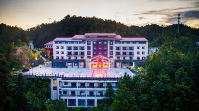 Lingyun Hotel Các khách sạn gần Longshi Station